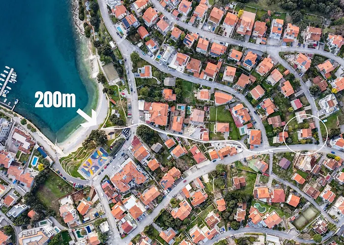 Apartament Dv Pjescana Uvala