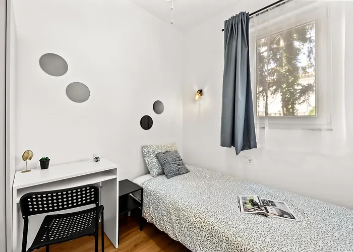 Apartament Dv Pjescana Uvala